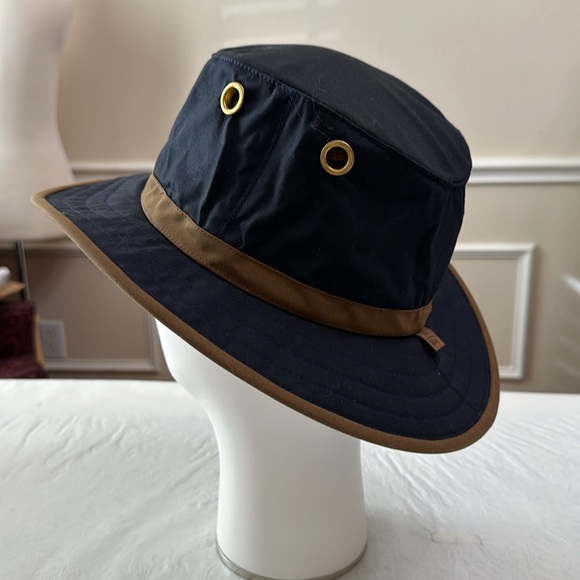 Tilley OUTBACK hat - Navy/British Tan - Picture 5 of 15